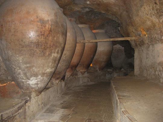 Moorish cave cellars in Requena